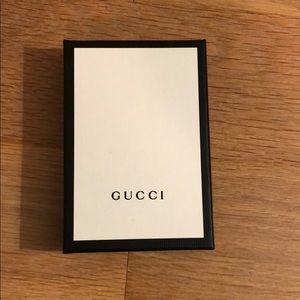 Gucci’s box